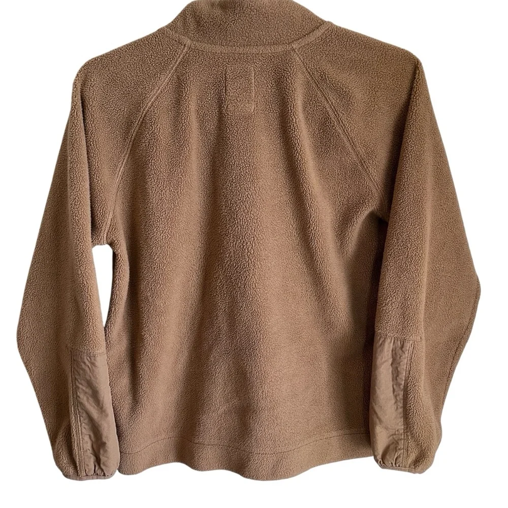GAP zipper close see